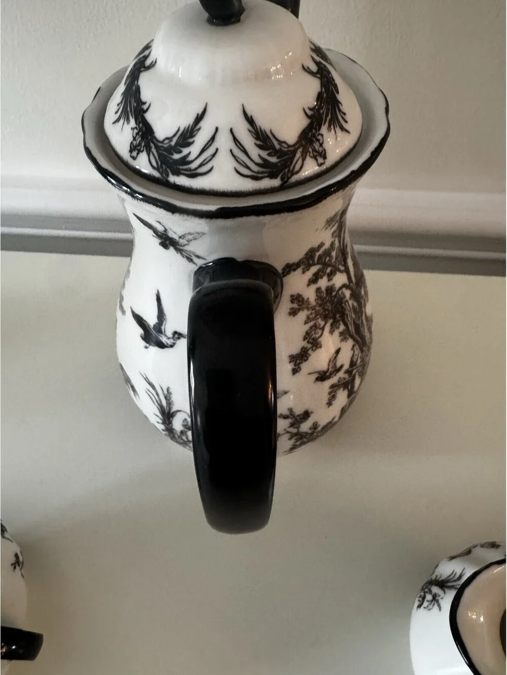 Aux Au Provence Tea/Coffee Pot. Vintage Rooster Pattern. Excellent Condition Set